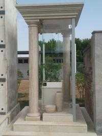 Monumenti cimiteriali in marmo e legno Senigallia